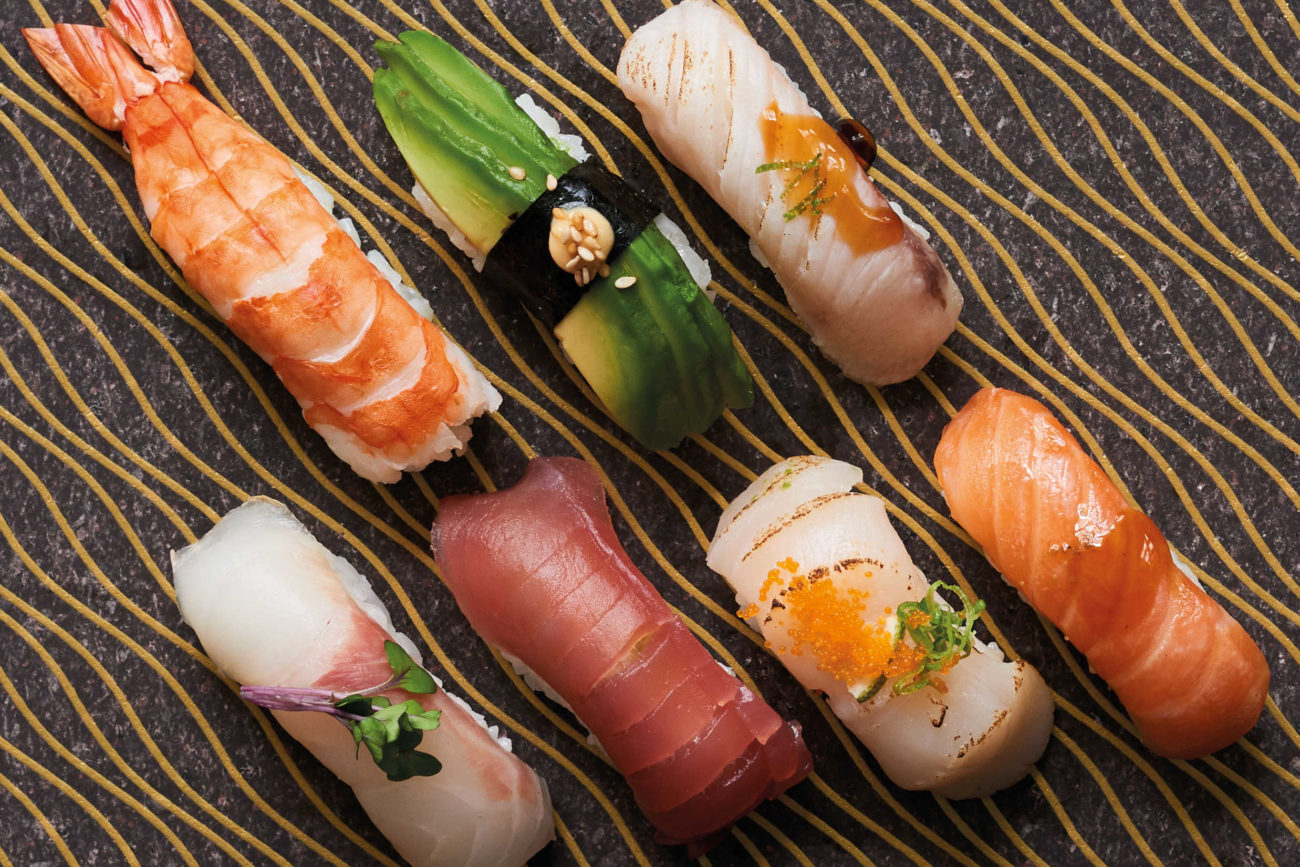 Spis sushi med udsigt over Tivoli